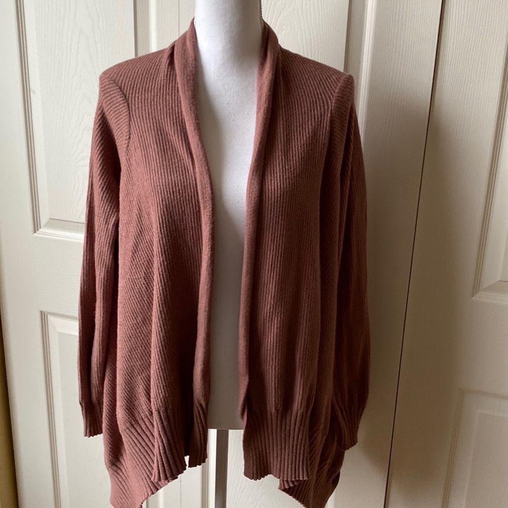 Love Tree Sweater L